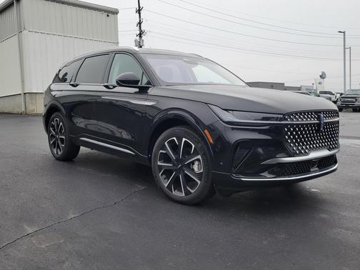 2024 Lincoln Nautilus Reserve