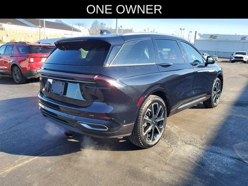 2024 Lincoln Nautilus Reserve