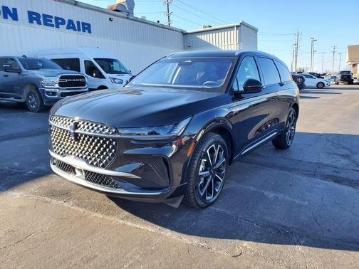 2024 Lincoln Nautilus Reserve