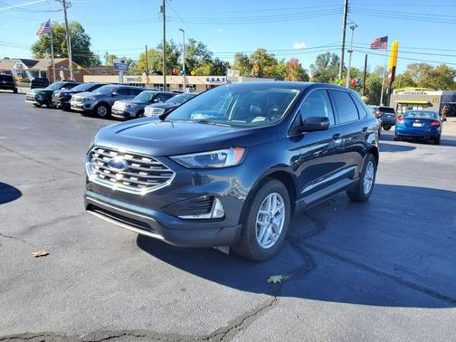 2022 Ford Edge SEL