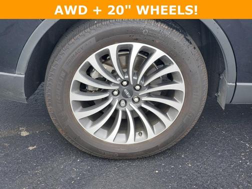 2023 Lincoln Aviator Standard AWD