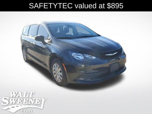 2021 Chrysler Voyager L