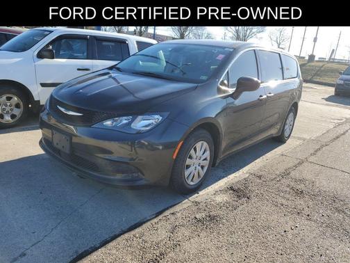 2021 Chrysler Voyager L