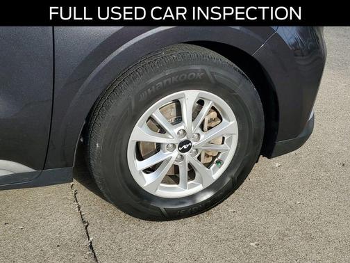 2022 Kia Carnival LXS