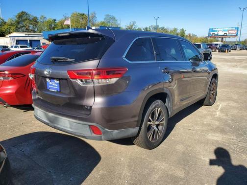 2019 Toyota Highlander LE Plus