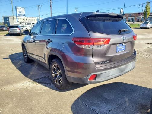 2019 Toyota Highlander LE Plus