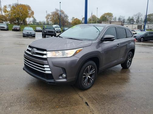 2019 Toyota Highlander LE Plus