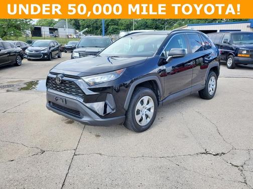 2019 Toyota RAV4 LE