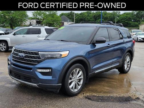 Blue Metallic 2020 Ford Explorer XLT