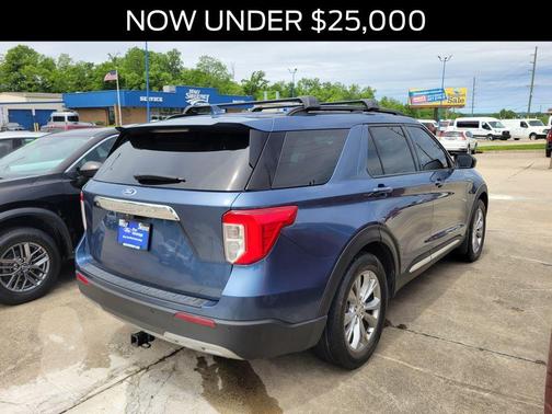 Blue Metallic 2020 Ford Explorer XLT