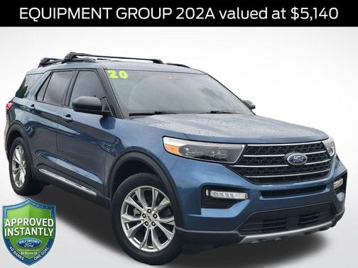 Blue Metallic 2020 Ford Explorer XLT
