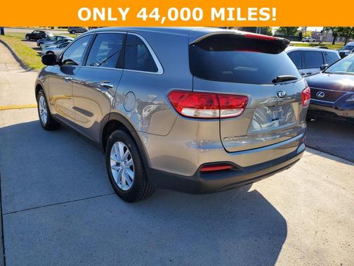 2018 Kia Sorento L
