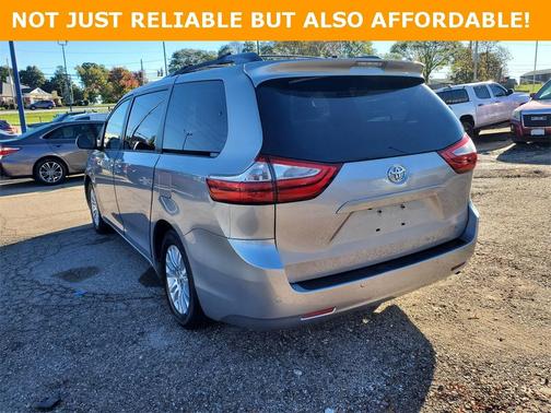 2015 Toyota Sienna XLE