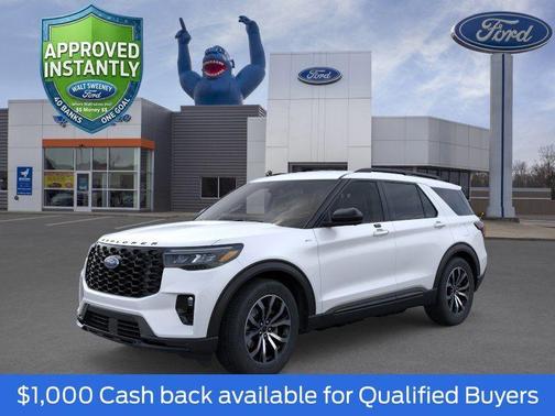 Star White 2026 Ford Explorer ST-Line