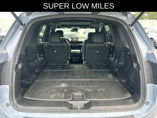 Sonic Gray Pearl 2024 Honda Pilot TrailSport