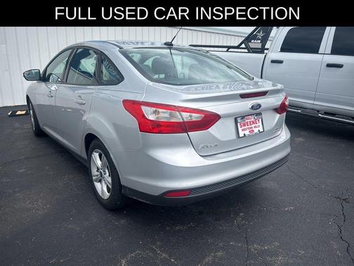 Ingot Silver 2014 Ford Focus SE