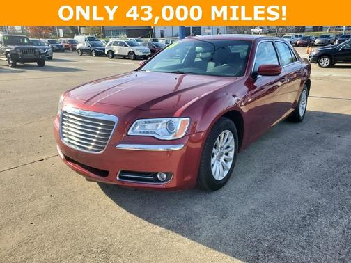 2014 Chrysler 300 Base