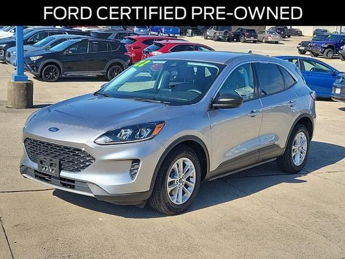 Silver Metallic 2022 Ford Escape SE