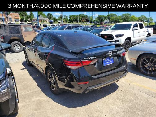 Black 2024 Nissan Sentra SV