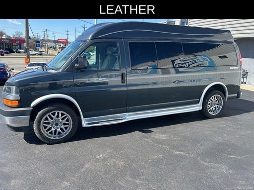 2017 Chevrolet Express 2500 Work Van