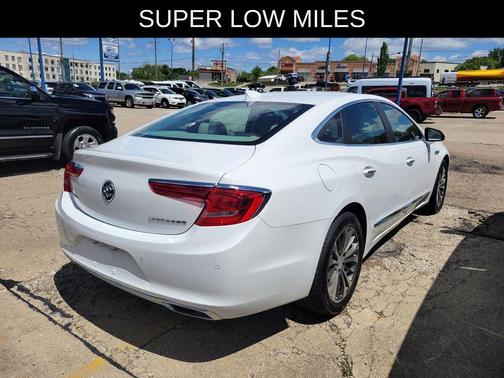 Summit White 2017 Buick LaCrosse Essence