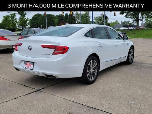 Summit White 2017 Buick LaCrosse Essence