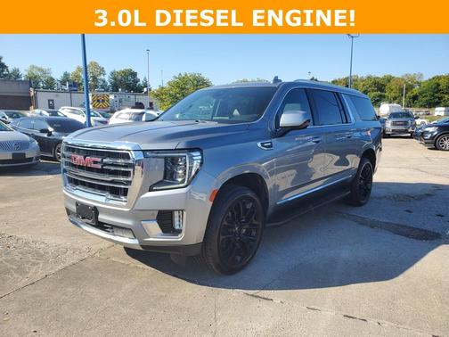 2023 GMC Yukon XL SLT