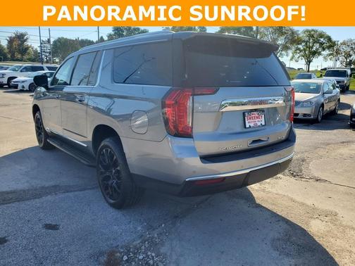 2023 GMC Yukon XL SLT