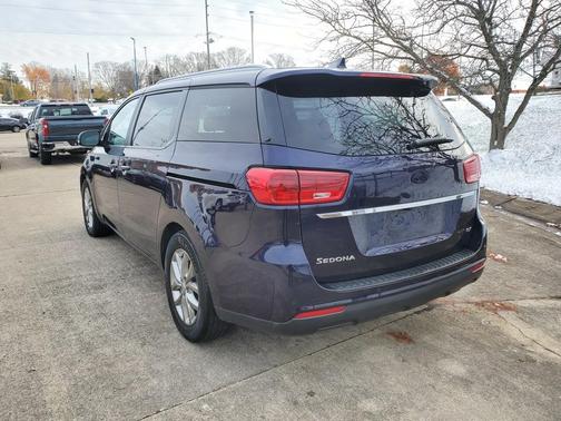 2020 Kia Sedona EX