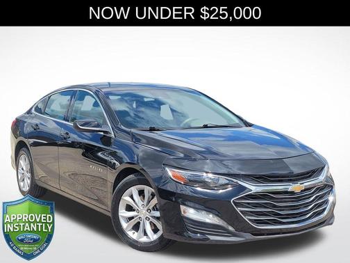Mosaic Black Metallic 2025 Chevrolet Malibu LT