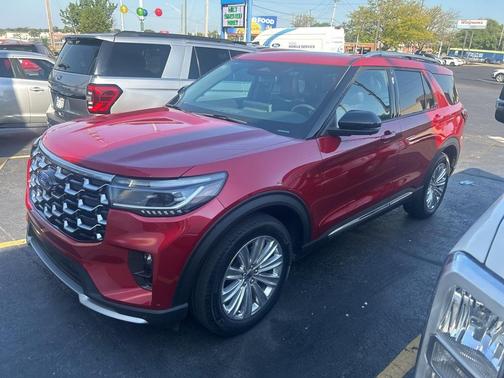 2025 Ford Explorer Platinum