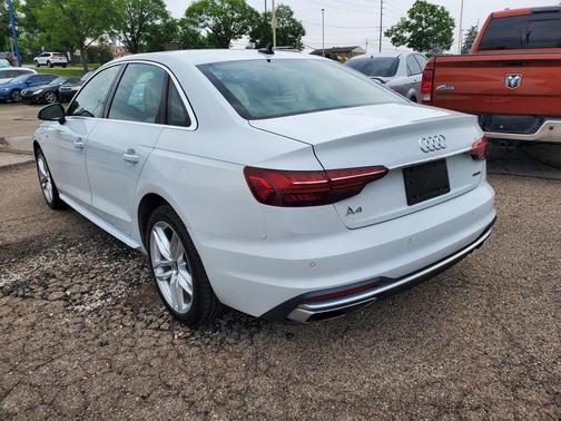2021 Audi A4 45 S line quattro Premium