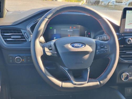 2026 Ford Escape ST-Line Select