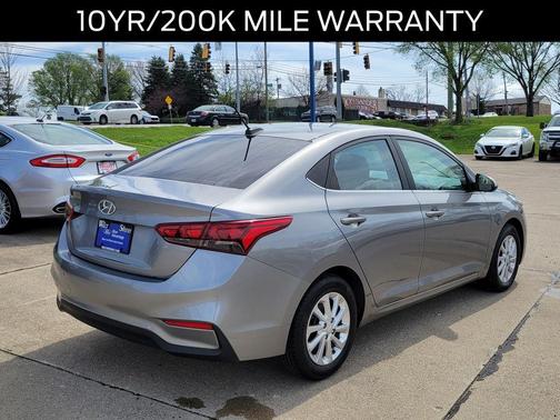 Forge Gray 2022 Hyundai Accent SEL