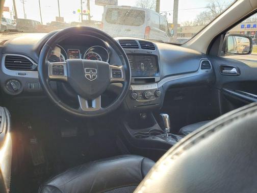 2019 Dodge Journey Crossroad