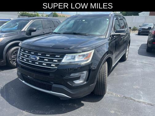 Shadow Black 2017 Ford Explorer XLT