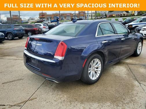 2017 Chrysler 300C Base