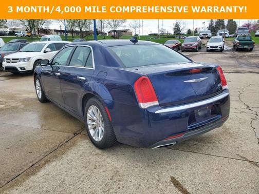 2017 Chrysler 300C Base