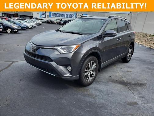 2017 Toyota RAV4 XLE