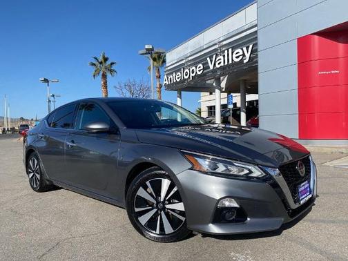 2020 Nissan Altima 2.5 SV