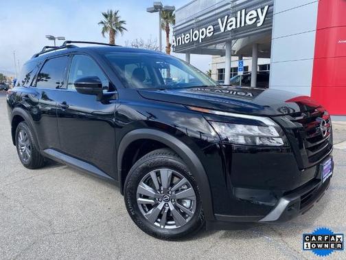 2024 Nissan Pathfinder SV