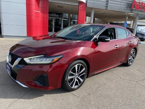 2021 Nissan Maxima SV