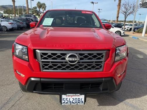 2022 Nissan Frontier SV