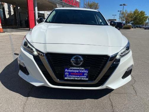 2022 Nissan Altima 2.5 SR