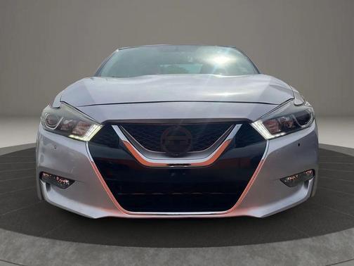Brilliant Silver 2017 Nissan Maxima 3.5 SV