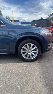 Denim Blue Metallic 2018 Volvo XC90 T5 Momentum