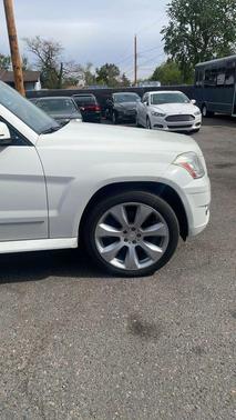 Arctic White 2010 Mercedes-Benz GLK-Class GLK 350 4MATIC