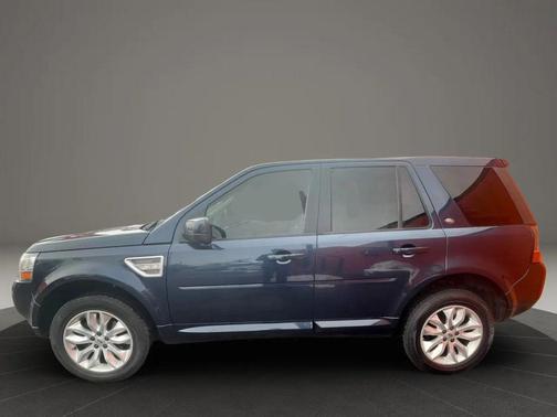 2013 Land Rover LR2 HSE Sport Utility 4D