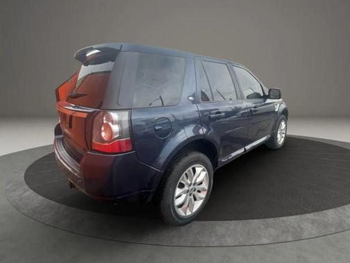 2013 Land Rover LR2 HSE Sport Utility 4D