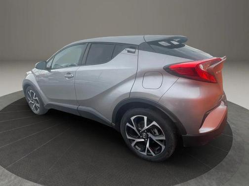 2018 Toyota C-HR XLE Sport Utility 4D
